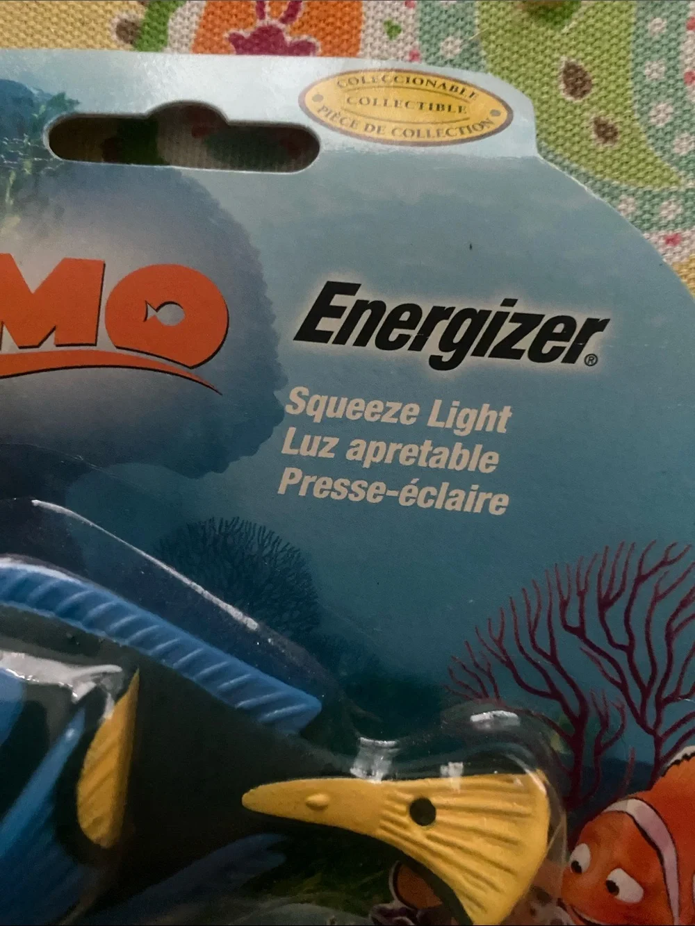 Disney Pixar Finding Nemo Dory Collection Figure Energizer Disposable Light